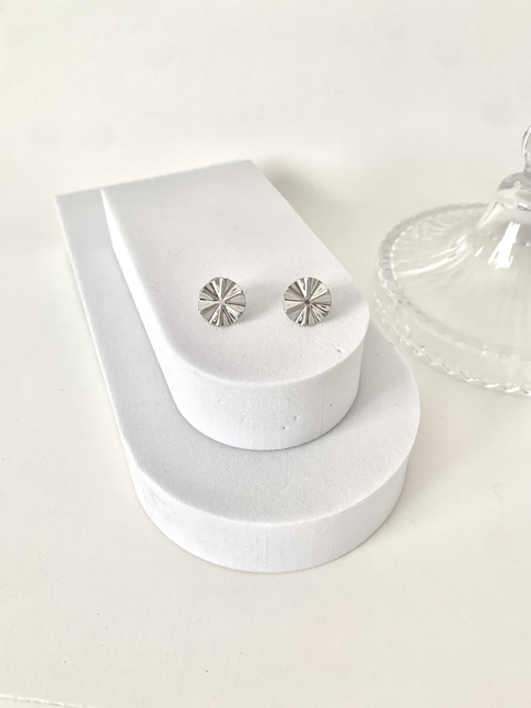 Brinco Organico Mini em Aço Inoxidável Prata - comprar online