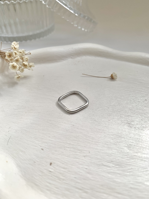 Anel Quadrado Minimalista em Aço Inoxidável Prata - comprar online