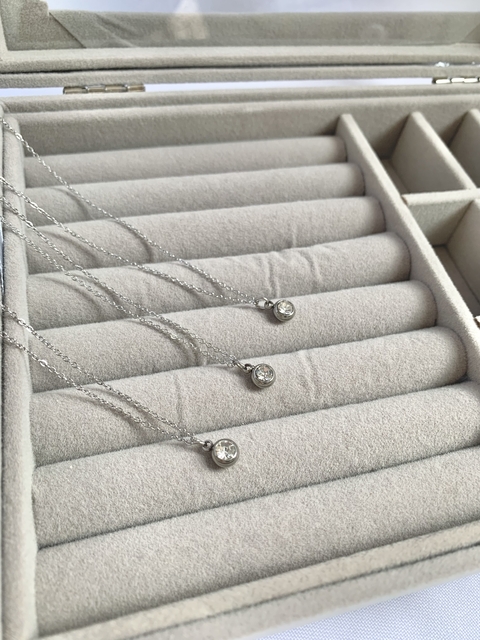 Colar Ponto de Luz em Aço Inoxidável Prata - comprar online