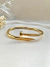 Bracelete Prego em Aço Inoxidável Dourado - Donna Acessórios | Jóias em Aço Inoxidável