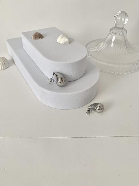 Brinco Gota Pequena em Aço Inoxidável Prata - comprar online