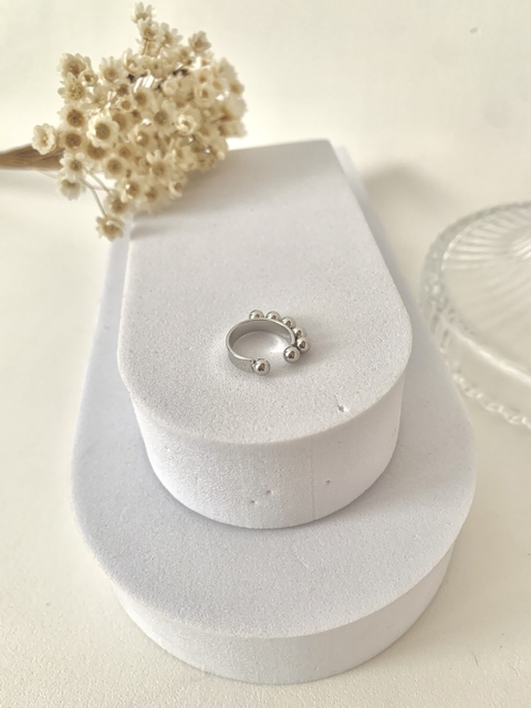 Piercing Fake de Orelha Bolinhas em Aço Inoxidável Prata - comprar online