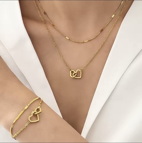 Conjunto Coração Entrelaçado Em Aço Inoxidável Dourado - comprar online