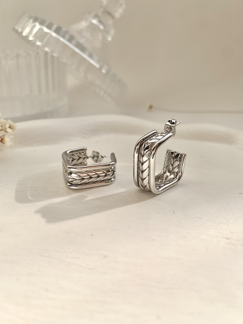 Argola Máxi Detalhada em Aço Inoxidável Prata - comprar online