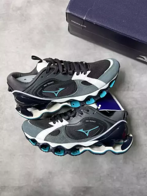 Mizuno Prophecy Beta 2 - PRETO, BRANCO E AZUL
