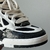 Louis Vuitton Skate - Preto e branco - loja online