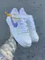 Nike Air Force na internet