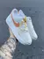 Nike Air Force na internet