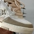 Imagem do Louis Vuitton Skate - Bege