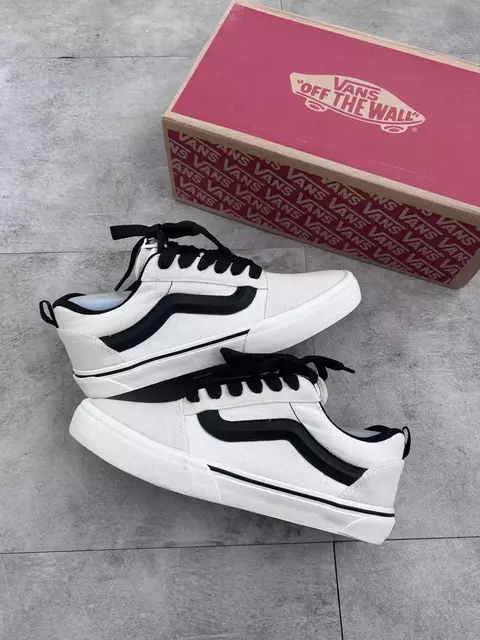 Vans Knu Skool - Cinza e Preto
