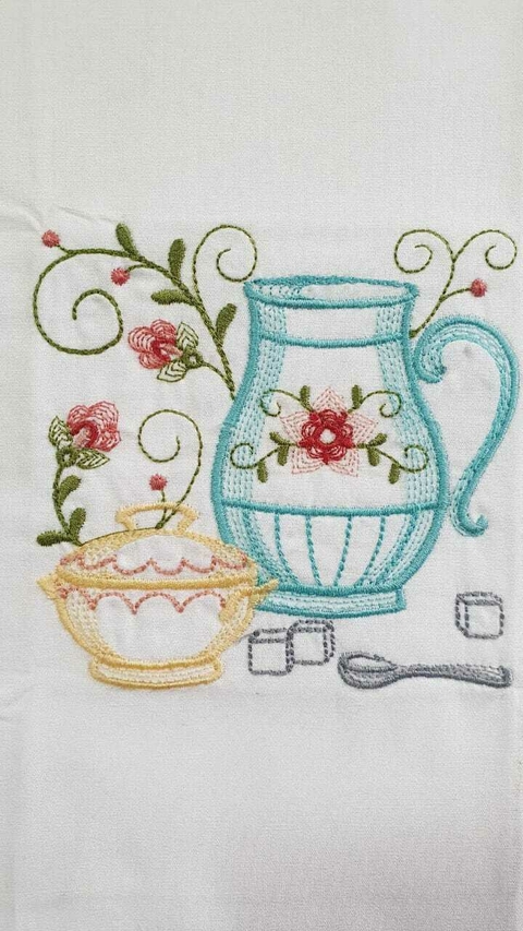 Bule azul e amarelo floral