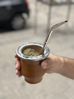 Mate de algarrobo personalizado - tienda online