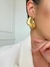 Brinco Maxi Orgânico Dourado Acetinado na internet