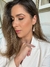 Brinco Pendente com Pérola Barroca Detalhe Dourado - Moda Lu Portella | Acessórios Sofisticados | Semijoias de Luxo 