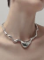 Colar Choker em Aro Metal Derretido Prata Banho em Ródio Branco