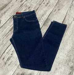 022 - Calça Jeans Boss - comprar online