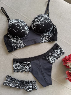 Conjunto Lore na internet