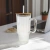 VASO DE VIDRIO ACANALADO C/SORBETE DE VIDIRIO C/ASA Y TAPA DE BAMBÚ 750ML (ETN2307) - comprar online