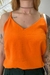 Regata Laranja com gola em V e alça - Mulher Estilo