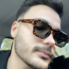 ÓCULOS POST TARTARUGA na internet