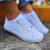Tenis Feminino Casual Costurinha Branco Confortável Sapatênis Leve e Básico na internet
