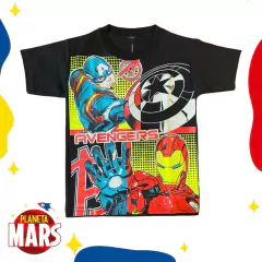 Remera reflectiva Avengers