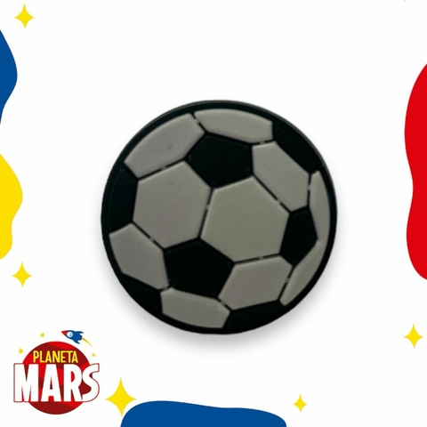Pin para crocs Pelota