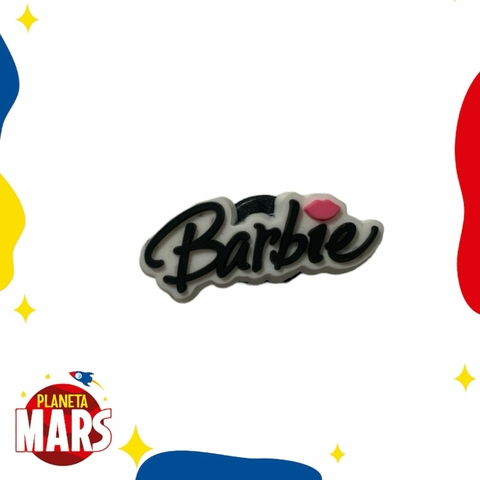 Pin para crocs Barbie