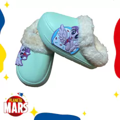 Crocs con corderito Pony