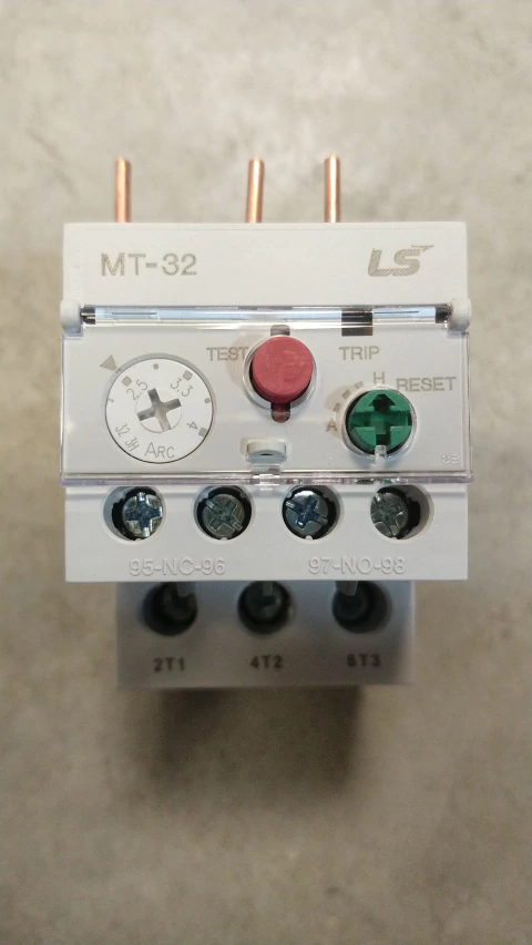 RELEVO TERMICO DIFERENCIAL MT-32/3K (2.5-4)A