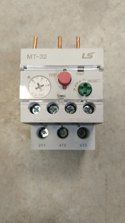 RELEVO TERMICO DIFERENCIAL MT-32/3K (4-6)A