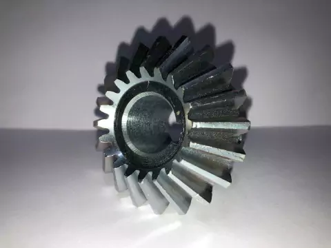 ENGRANAJE CONICO D20