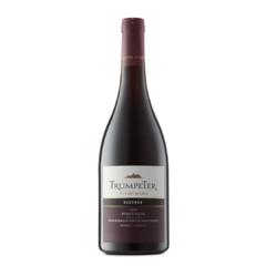 Vino Trumpeter Reserva Pinot Noir