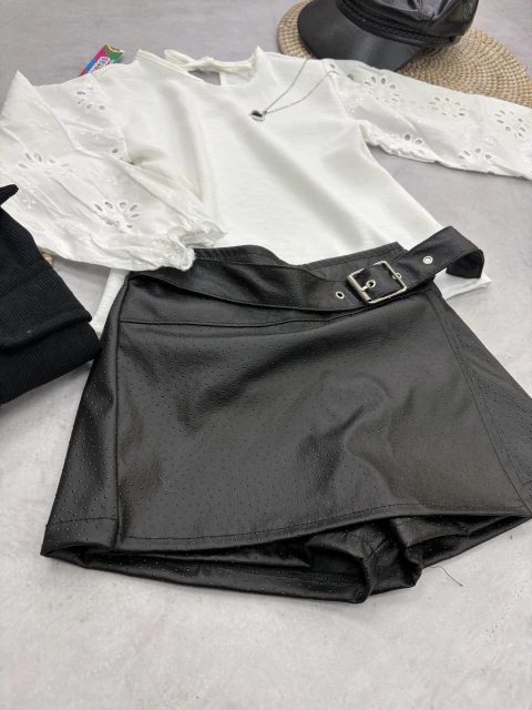 Short pollera Charm