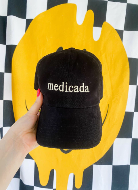 Boné Medicada - comprar online