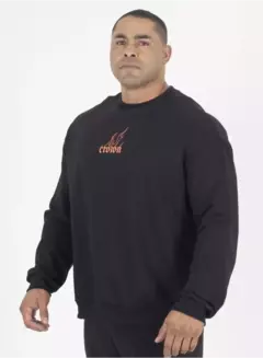 Buzo Oversized Fire Negro Crown Training - VIVRA INDUMENTARIA