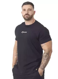 Remera Cobra Negro Crown Training