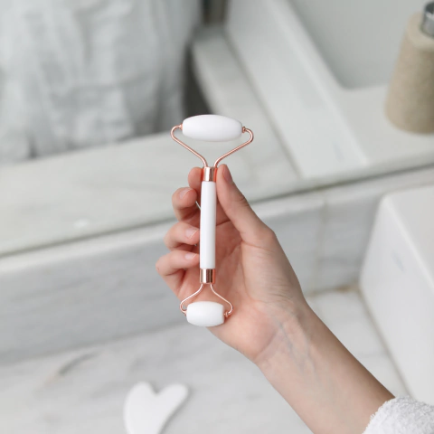 Roller Facial