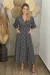 Vestido Longo Com Mangas 3/4 Joice Preto Com Flores - comprar online