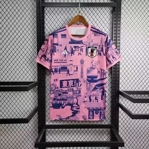 Camisa Japão Edição especial 24/25 - Torcedor Adidas Masculina - Rosa com detalhes em azul - comprar online