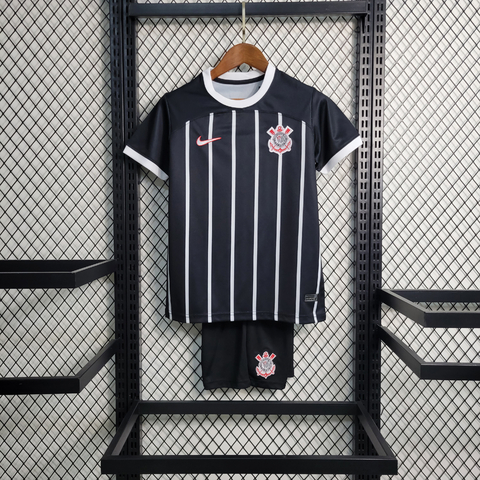 Kit Infantil Nike Corinthians 23/24 preto listrado