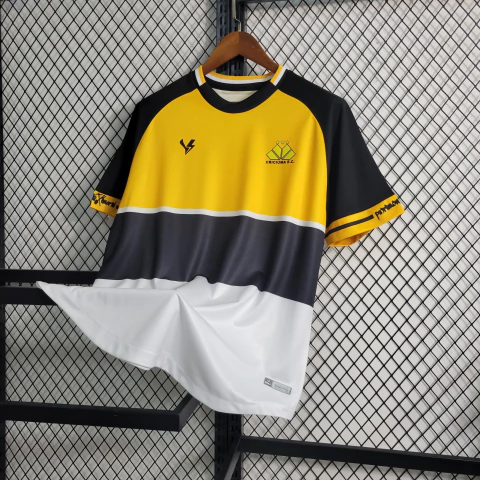 Camisa Criciúma I 22/23 - Torcedor Volt Masculina - Amarela com detalhes em preto e branco