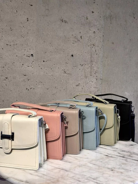 Cartera Zara Clasica De Mano con Correa para Hombros Fiesta