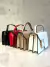 Cartera Bandolera Herrajes Cuadrados Dorado Diseño Mujer - Mistika | Carteras, Bolsos y Accesorios para Mujer - Diseño y Estilo en Argentina