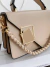 Cartera Bandolera Herrajes Cuadrados Dorado Diseño Mujer - Mistika | Carteras, Bolsos y Accesorios para Mujer - Diseño y Estilo en Argentina