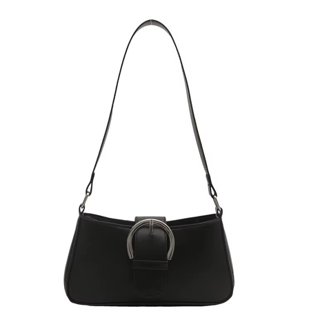 Cartera de mujer negra con hebilla metálica, diseño moderno y strap ajustable.