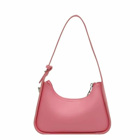 Cartera de mujer mini bag en color rosa, con asa ajustable y diseño elegante, ideal para ocasiones nocturnas.