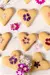 Biscoito Personalizado de coração c/ Flores Comestíveis 200g - comprar online