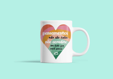 Caneca Pensamentos Não São Fatos - comprar online