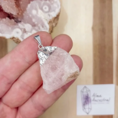 DIJE DE CUARZO ROSA EN BRUTO - ENGARCE ELECTROPLATA